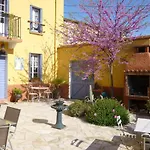 Bed & Breakfast L'art De Vivre Latour-de-France