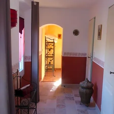Bed and breakfast L'art De Vivre Latour-de-France