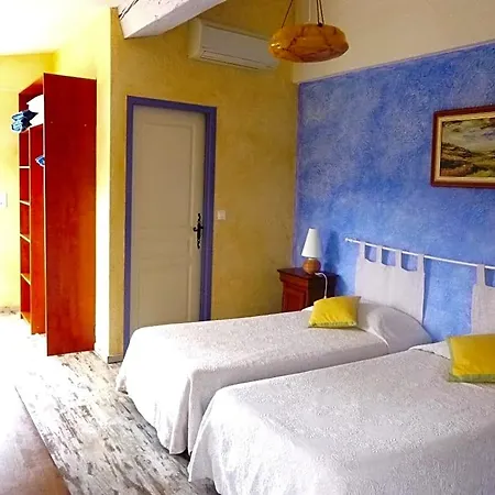 Bed & Breakfast L'art De Vivre Latour-de-France