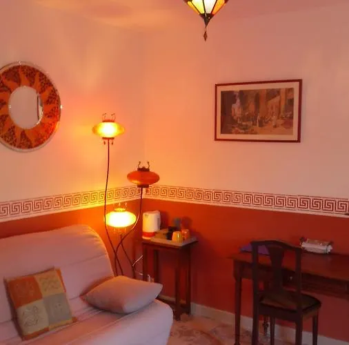 Bed & Breakfast L'art De Vivre Latour-de-France